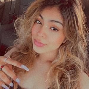 Meet your Posher, Hailey